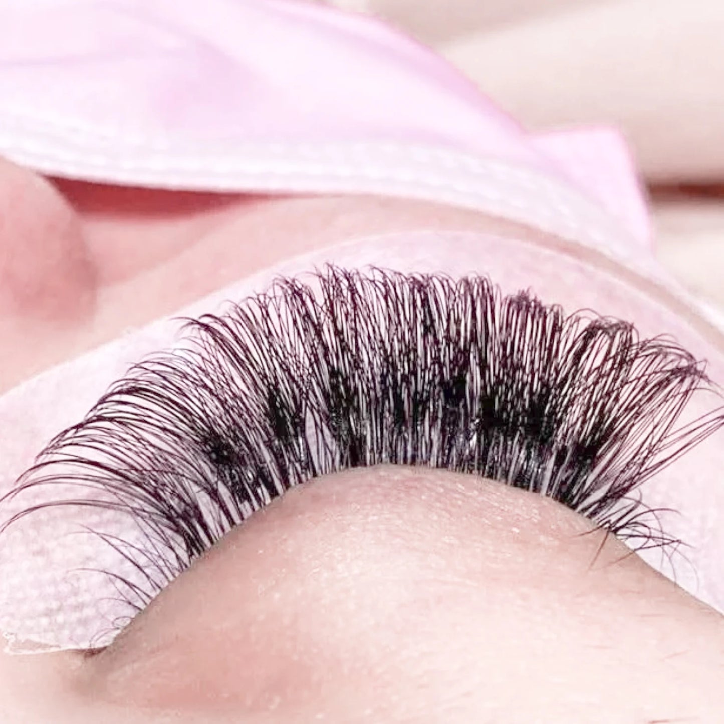 Veyes Inc Classic Eyelash Extensions.