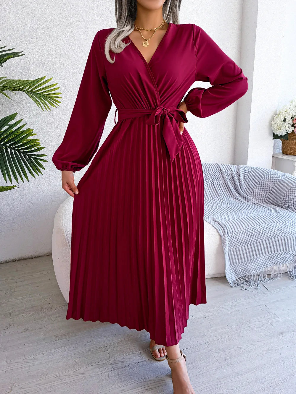 Women Elegant V Neck Long Sleeve Pleated Maxi Dress.